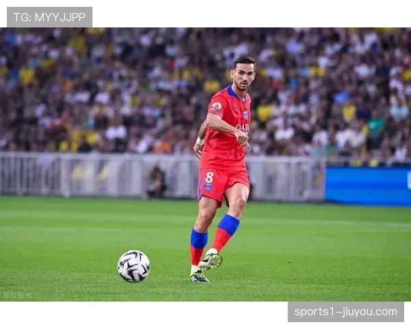 巴黎圣日耳曼客场击败巴萨展现强劲实力法甲豪门欧冠征途士气高昂