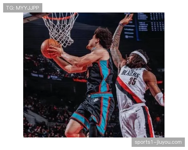 开拓者格兰特三分命中率提升,空间型四号位价值凸显 开拓者格兰特三分命中率提升,空间型四号位价值凸显